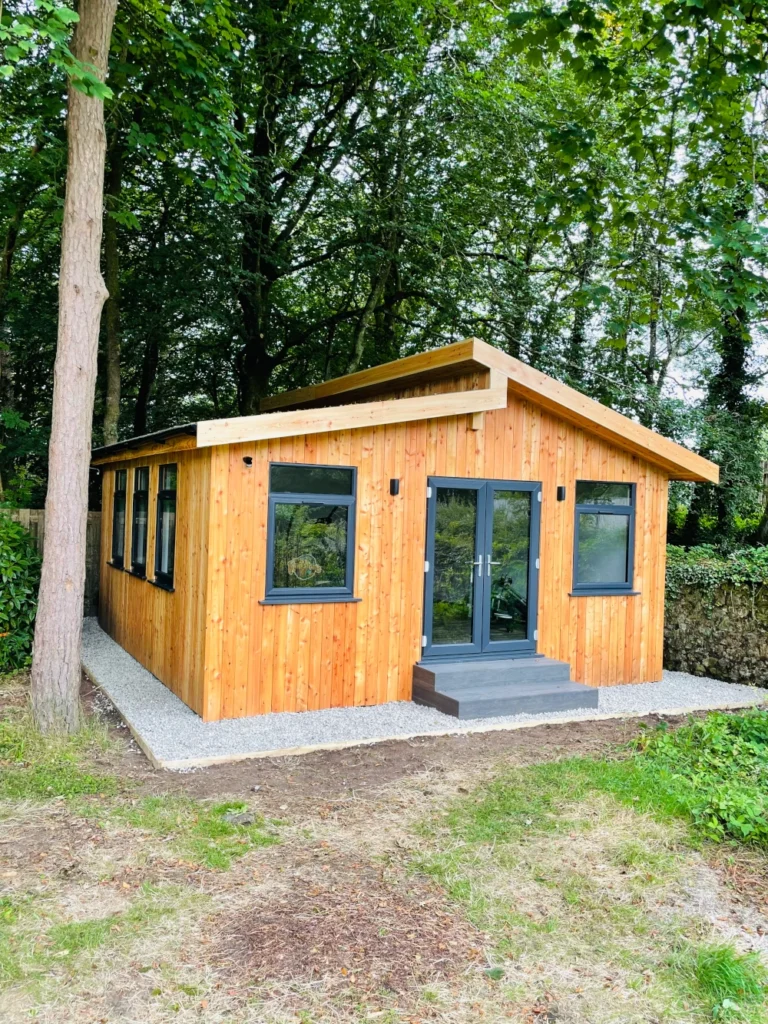 Garden Room by MD Woodwork Needs Carpentry & Construction in Cornwall